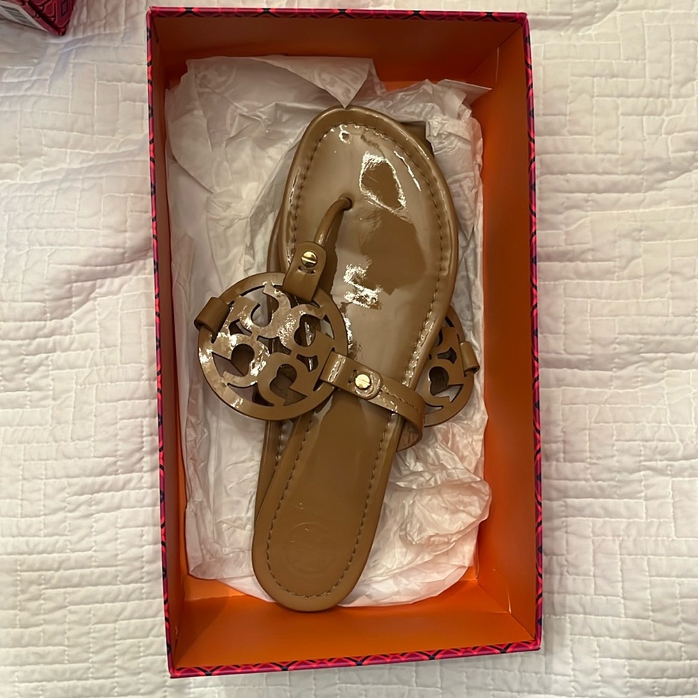 Tory Burch Flip flops Size 9.5